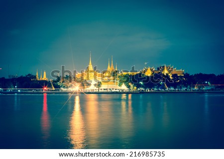 Temple, sky, boats, water, old town ,Wat Arun night view Temple in bangkok, Thailand