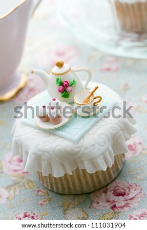 Tea party cupcake