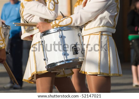 girls with drums on the entertainment event