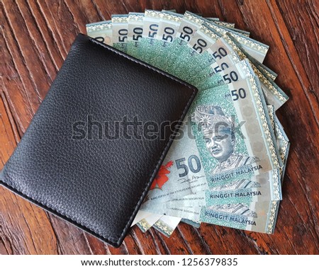 Shutterstock - PuzzlePix