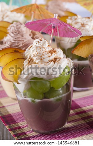 Summer composition of the Chocolate pudding served with some fruits