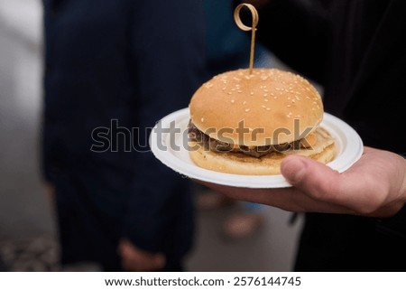 Similar – Foto Bild Leckere Hamburger im Café serviert