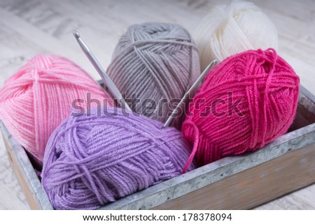 Knitting and crochet equipment in wooden box