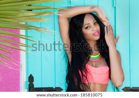 Tropical summer holiday fashion beauty concept, attractive woman with artistic make up