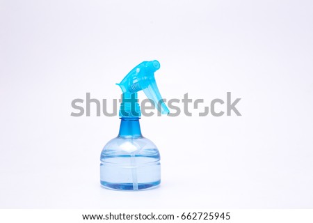 Spray bottle.Water gun.Foggy.Can be used to water plants.Multifunction.