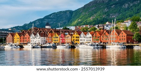 Similar – Foto Bild Erstaunliche Aussicht auf die Stadt Bergen von der Spitze des Berges Fløyen in Norwegen.