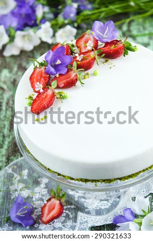 Strawberry cake with vanilla mousse under the mirror glaze