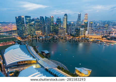 SINGAPORE - May 23, 2015: Singapore river and downtown at night