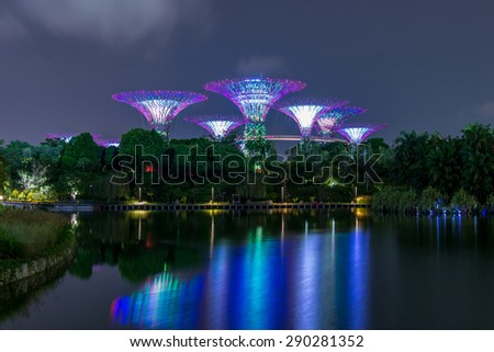 MARINA BAY ,SINGAPORE, May 22, 2015: Big Tree light show night time for people watch the show in Garden By The Bay,Singapore