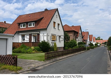 Small single-family houses from the German post-war period in Stadthagen  商業照片 © 