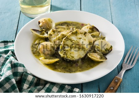 Similar – Foto Bild Seehechtfisch und Muscheln mit grüner Sauce