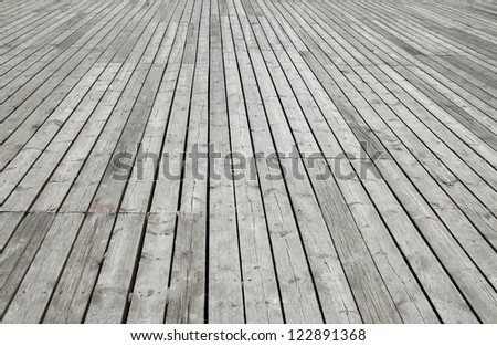 Plank flooring arranged in rows
