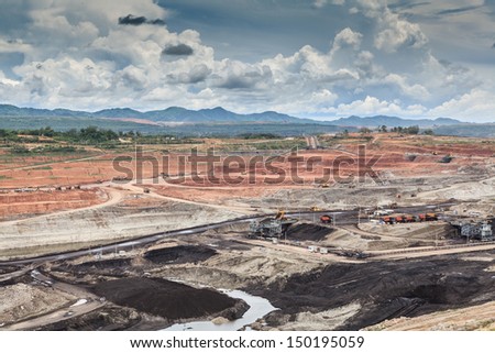 open pit lignite mine at mae-moh Lam-pang  Thailand