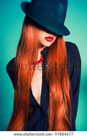Fashion portrait of sexy woman in Hat