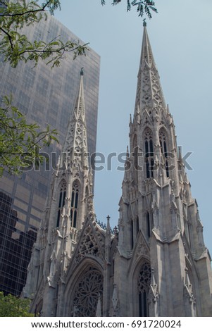 Similar – Foto Bild Blick auf die Kathedrale Notre-Dame in Paris, Frankreich