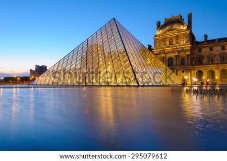 PARIS, FRANCE - JUNE 18 : night scene of the Louvre Museum in Paris on June 18, 2015. Louvre Museum is one of the most popular museums of the world.