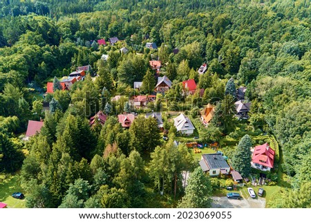 Similar – Foto Bild Sleza Berglandschaft. Luftaufnahme von Bergen mit Wald.