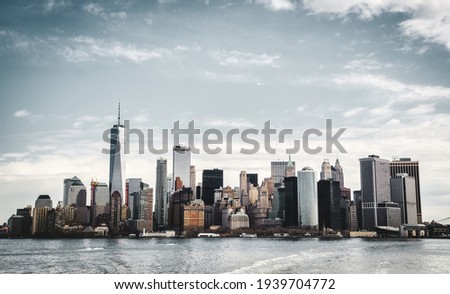 Manhattan skyline from hudson river