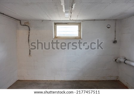 Similar – Foto Bild Kellerfenster in einer alten verwaschenen rotbraunen Fassade mit Herbstlaub und Kopfsteinpflaster in Wettenberg Krofdorf-Gleiberg bei Gießen In Hessen