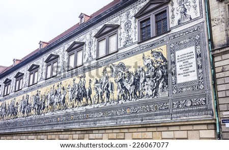 A gigantic painting in the historic center of Dresden, Germany. A Procession of Princes painted on 25000 porcelain tiles. It was completed in 1907.