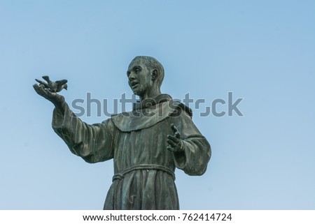 Statue of St. Francis, S.Mamolo Gate, Chrissy Santissima Annunziata, Bologna - Emilia Romagna
