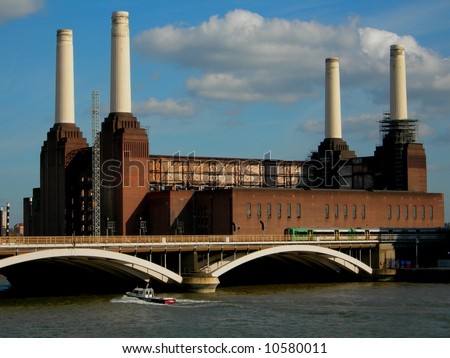 The symbol of the industrial revolution - Battersea Power station