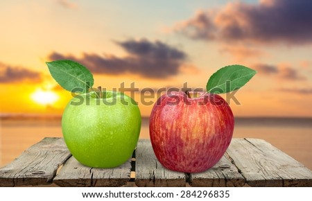 Apple, Two Objects, Granny Smith Apple.