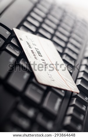 Credit Card, Internet, E-commerce.