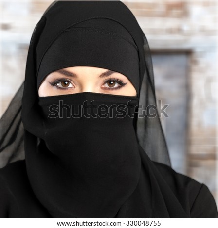 Niqab. Stock Photo 330048755 : Shutterstock