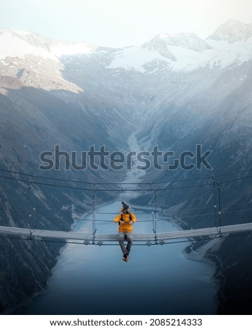 Similar – Foto Bild Mann in gelber Jacke beim Wandern im Nationalpark Tre Cime. Cadini di Misurina im Hintergrund. Dolomiten, Italien, Europa