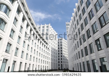 Aquamarine Business Center. New facade of white house in Moscow city, Russia. Modern architecture. Contemporary architecture. Moscow architectural landmark. White houses of Aquamarine Business Center Stock foto © 