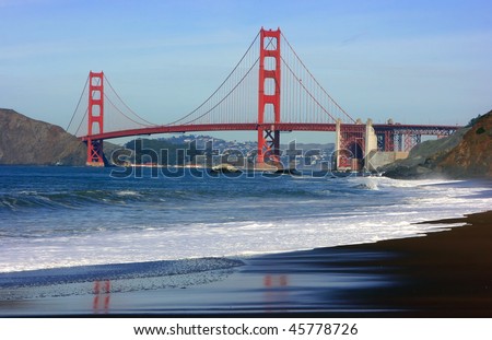 Golden gate bridge as seen from the Baker beach, San Francisco, California