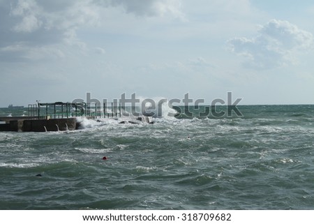 Rough seas (sea storm)