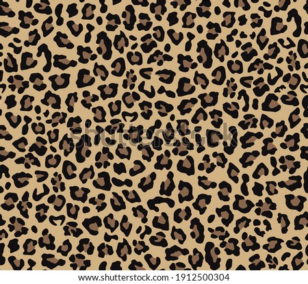 
Leopard vector pattern seamless yellow background, trendy modern design for printing clothes, fabric, paper.