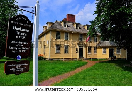 Lexington, MA - July 20, 2013:  The 1709 Buckman Tavern where the Minute Men (Lexington Militia) gathered prior to the April 19, 1775 Battle of Lexington which began the American Revolution *