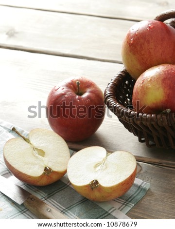 Apples cut