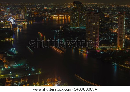 Similar – Foto Bild Arealansicht Nachtlandschaft von Wien Österreich bei Vollmond, Mondlicht trifft die Stadt