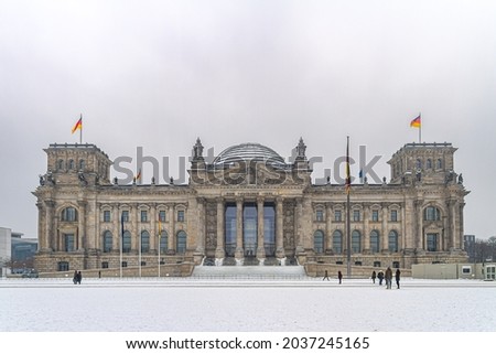 Similar – Foto Bild Zum Reichstag nach rechts