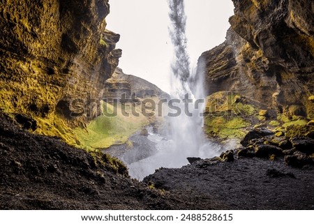 Foto Bild Kvernufoss Wasserfall in Island