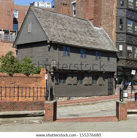 BOSTON, USA - JULY 2: Paul Revere House, built in 1680, was the colonial home of American patriot Paul Revere during the American Revolution. Seen on a sunny day of July 2, 2013 in Boston, MA, USA.