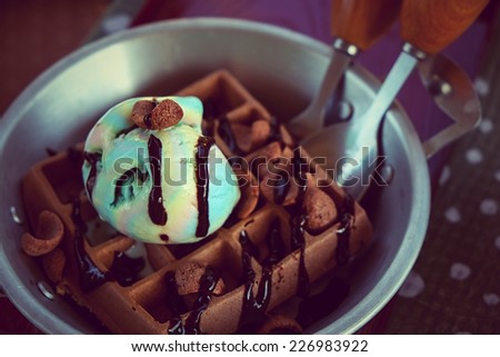 Waffle ice cream Vintage