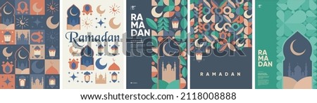 Ramadan Kareem. Islamic greeting card template with ramadan for wallpaper design. Poster, media banner. A set of vector illustrations. Foto stock © 