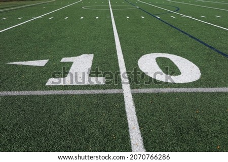 Number Ten on Green Artificial Football Field Surface Foto stock © 