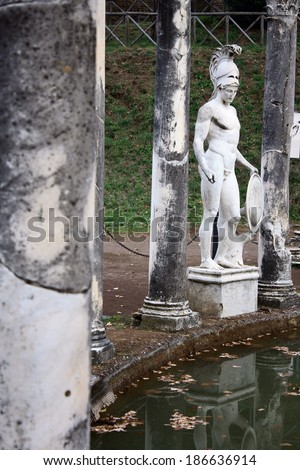 greek statue at Villa Adriana near Tivoli