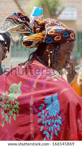 MOPTI, MALI - MARCH 23: Portrait of unidentified Fula woman, March 23, 2009 in Mopti, Mali. Fula people are the largest migratory ethnic group in the world.