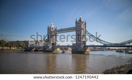  Tower Bridge of London