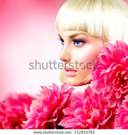 Fashion Blond Girl with Big Pink Flowers