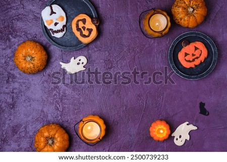 Similar – Foto Bild Halloween Thema Konzept Bild mit einem Schädel Form Löffel mit grünem Staub auf sie