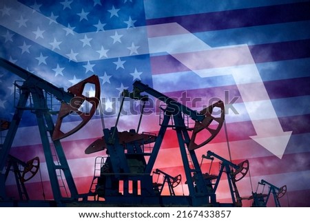 Decrease in oil production in USA. Economic crisis, fuel default. Rejection of hydrocarbons. Oil supplies are down in US Stockfoto © 