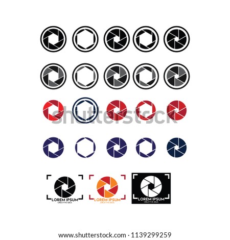 Camera shutter aperture icon simple